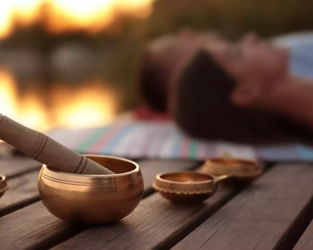 Apaiser les blessures de l'âme et du cœur avec la sonothérapie, les ondes Theta et le ThetaHealing®